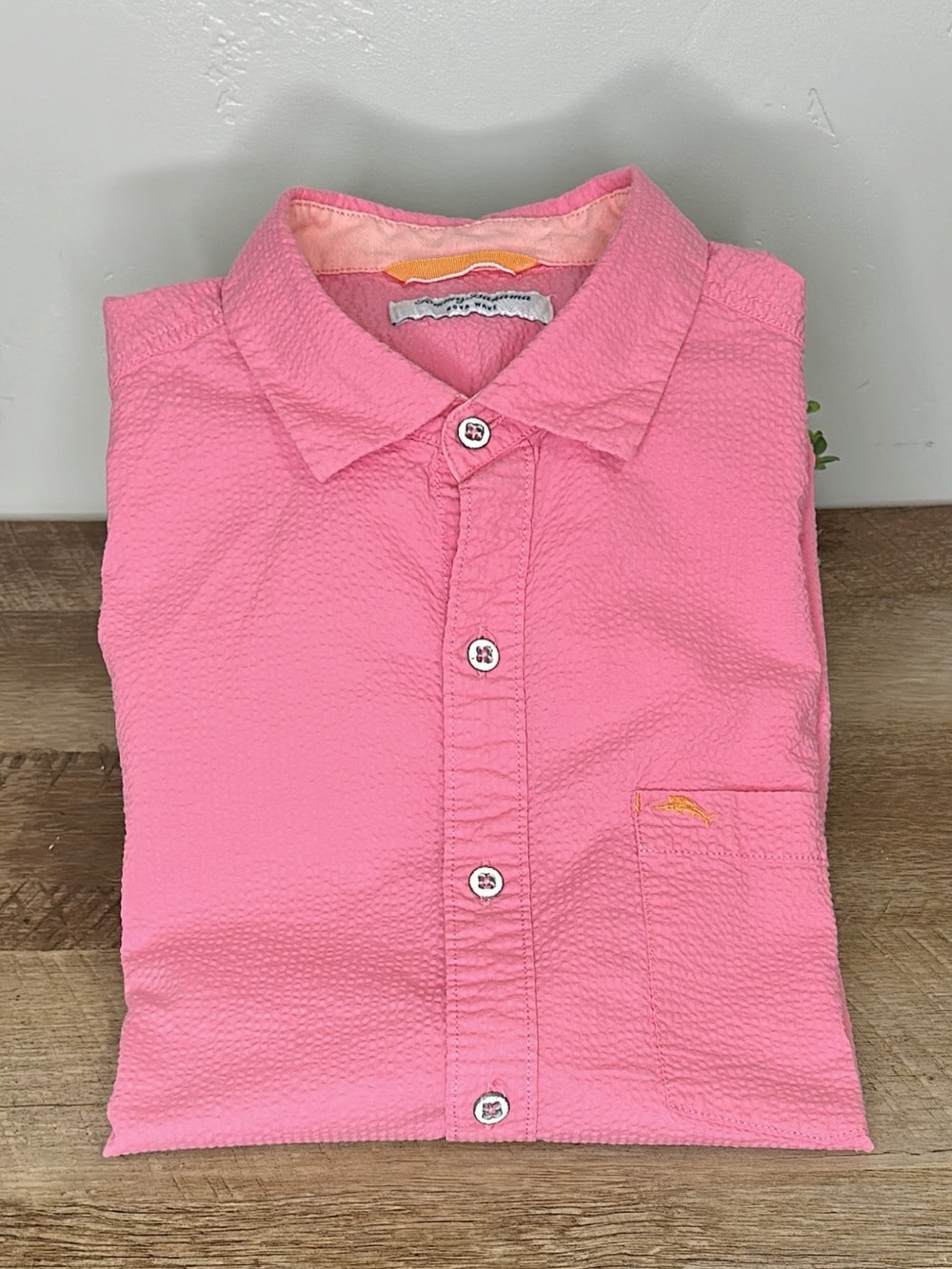 Tommy Bahama Men's Nova Wave Seersucker Camp Shirt (Pink Confetti, Large)